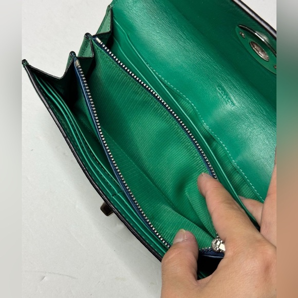 Coach Embossed Textured Leather Slim Envelope Wallet Pouch Green - Picture 11 of 12